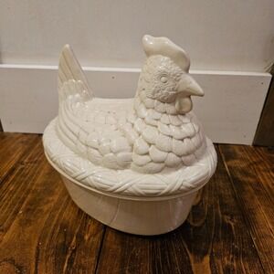 Vintage White Hen on Nest Covered Dish | Farmhouse Chicken Decor | Casserole